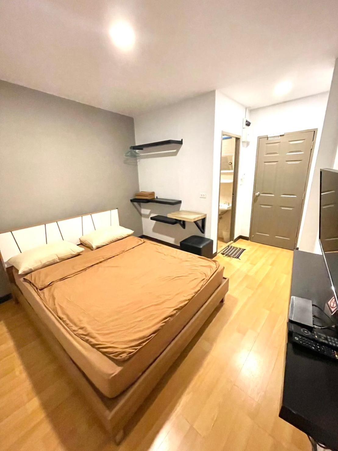 Inn Trog And Inn Soi (Adults Only) Bangkok Zewnętrze zdjęcie