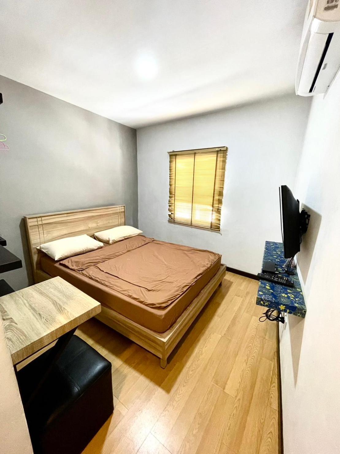 Inn Trog And Inn Soi (Adults Only) Bangkok Zewnętrze zdjęcie