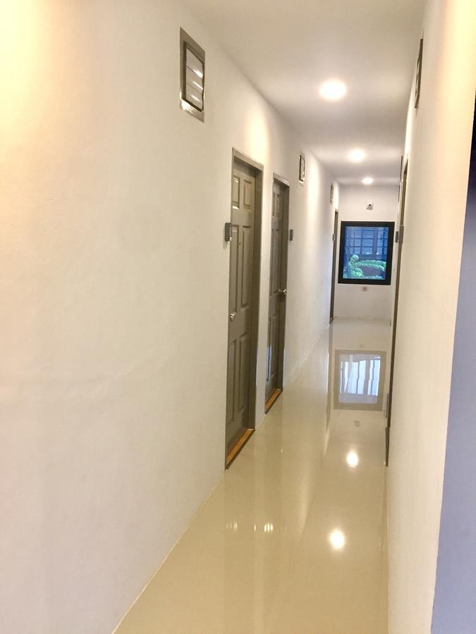 Inn Trog And Inn Soi (Adults Only) Bangkok Zewnętrze zdjęcie