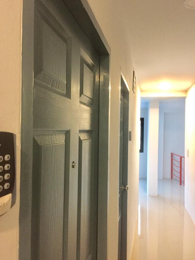 Inn Trog And Inn Soi (Adults Only) Bangkok Zewnętrze zdjęcie