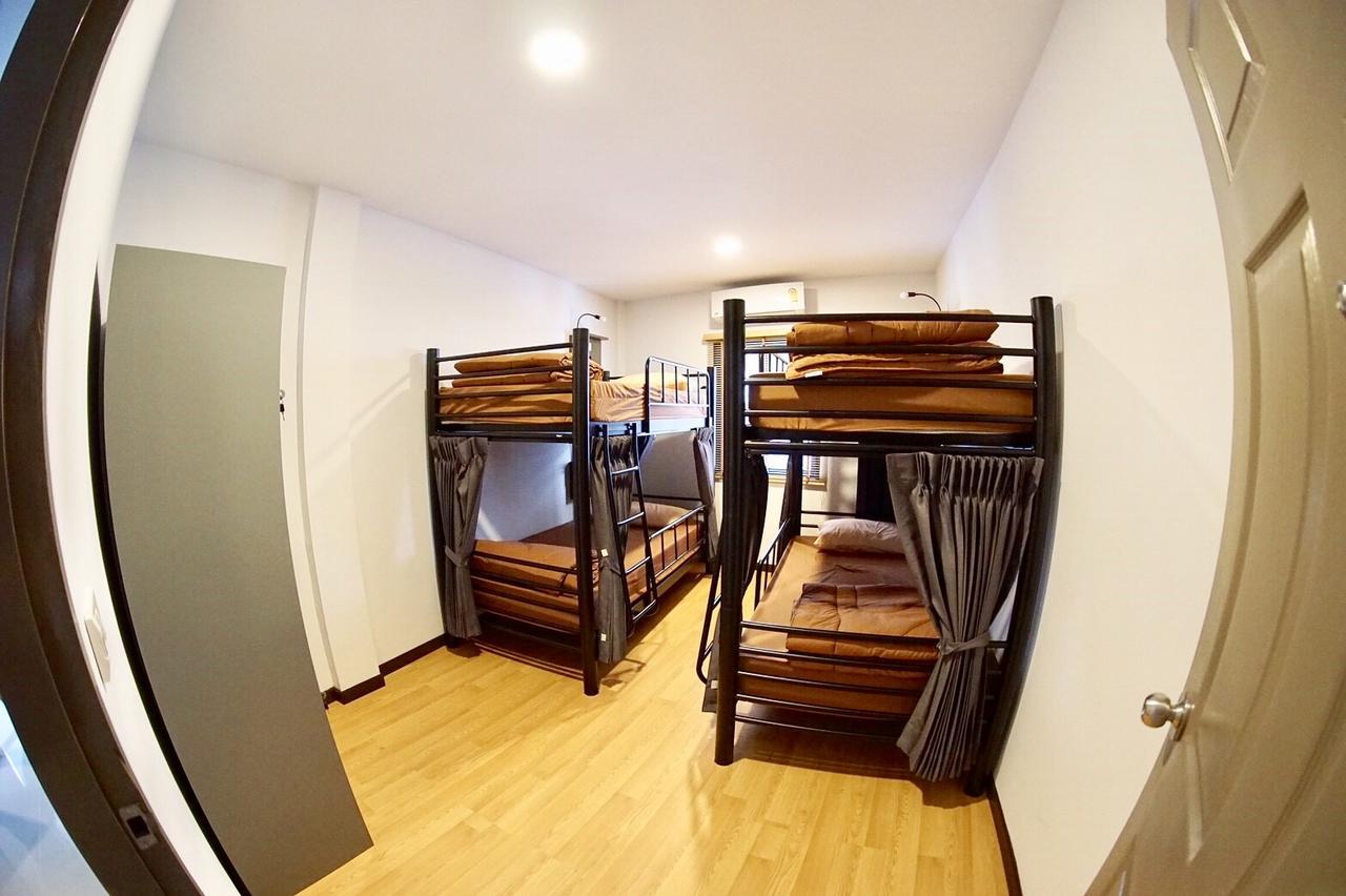 Inn Trog And Inn Soi (Adults Only) Bangkok Zewnętrze zdjęcie